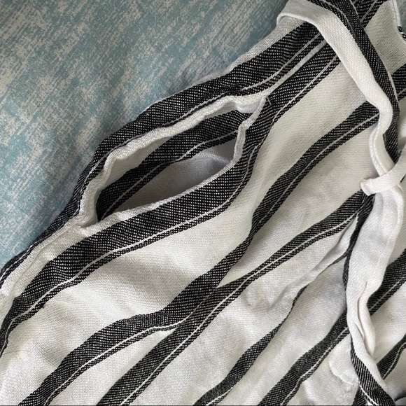 Striped High Rise Wide Leg Pants - Picture 4 of 9